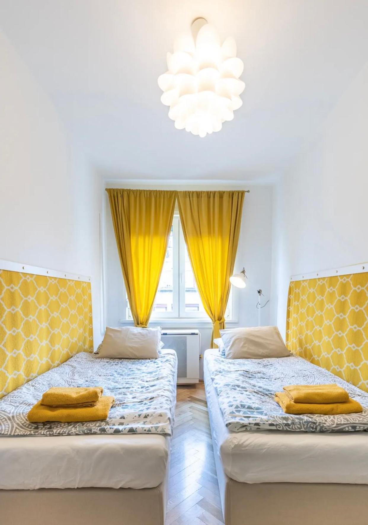 Elegant Escape By Buda Castle For Pleasure Seekers Boedapest Buitenkant foto